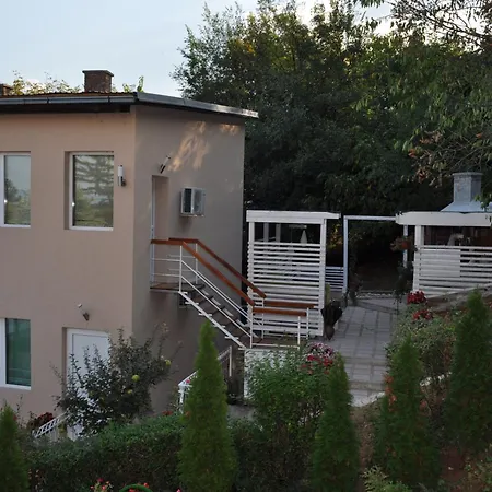 Apartment Pergolo Centar *