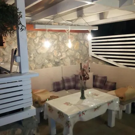 Apartment Pergolo Centar *